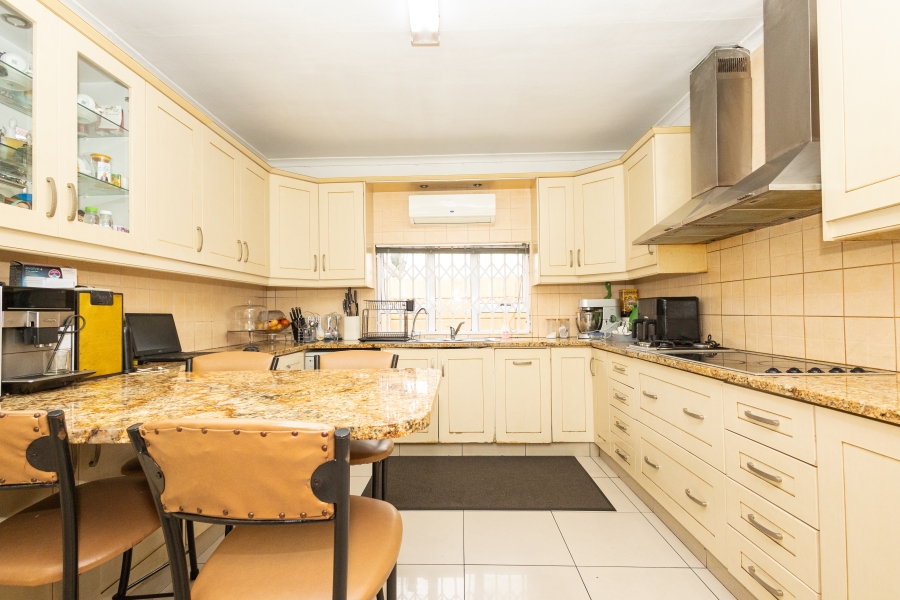 3 Bedroom Property for Sale in Parow Valley Western Cape